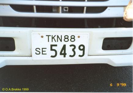 j_tkn88se5439.jpg