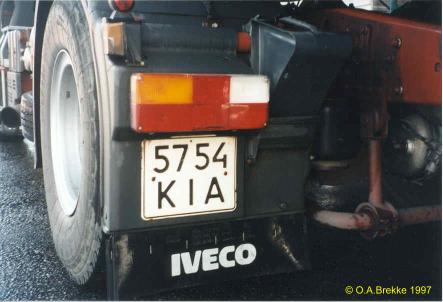 ua_5754kia_rear.jpg