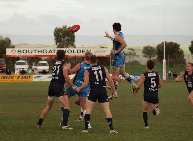 Aussie Football - Copy.JPG