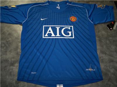 man-united-third-shirt.jpg