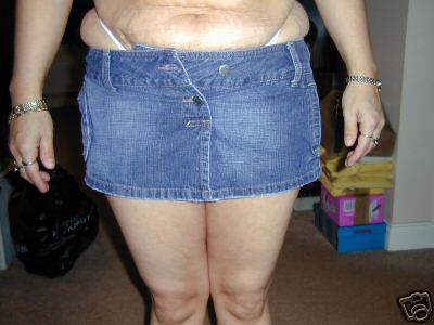 uglydress_1996_1917082.jpg