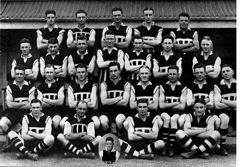 1930 Team photo.jpg
